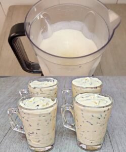 Mousse de Maracujá com Chocolate Granulado
