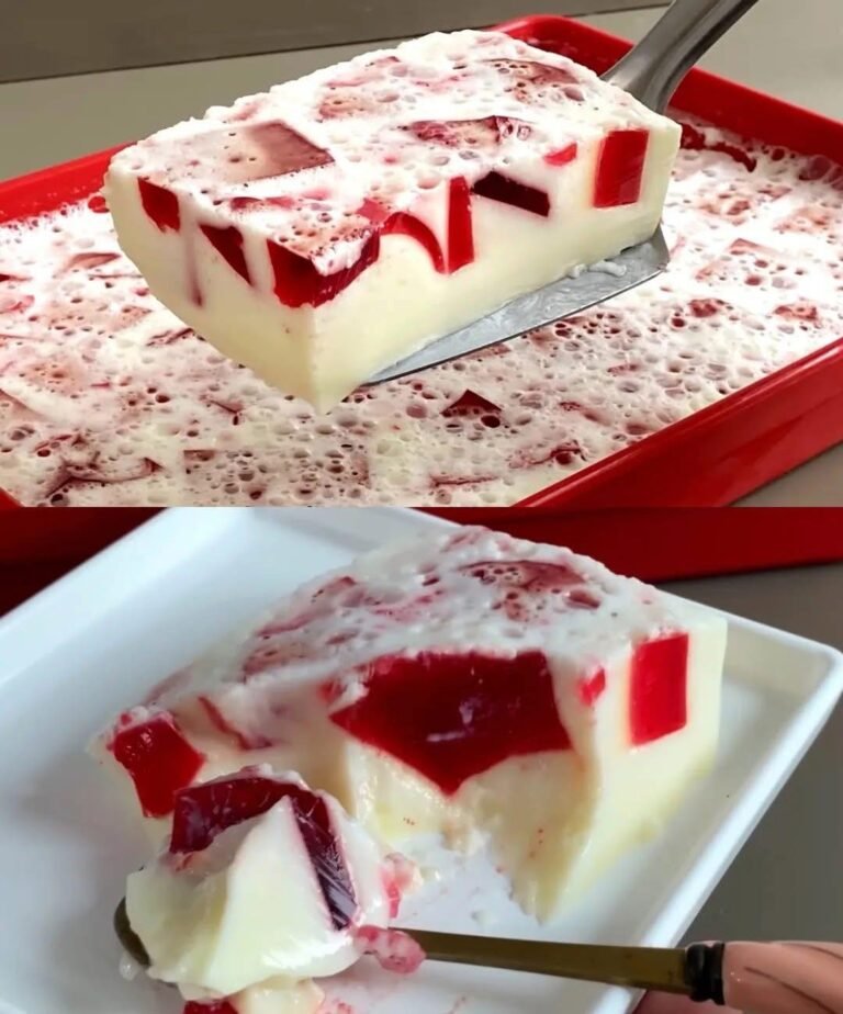 Sobremesa Gelada de Morango com Creme Branco Cremoso